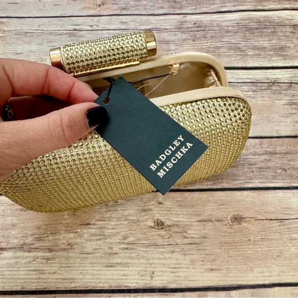 Badgley Mischka | Gold Hardshell Clutch - Picture 7 of 7